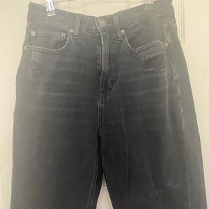American Eagle Highest Rise 90s Boyfriend size 6 jeans